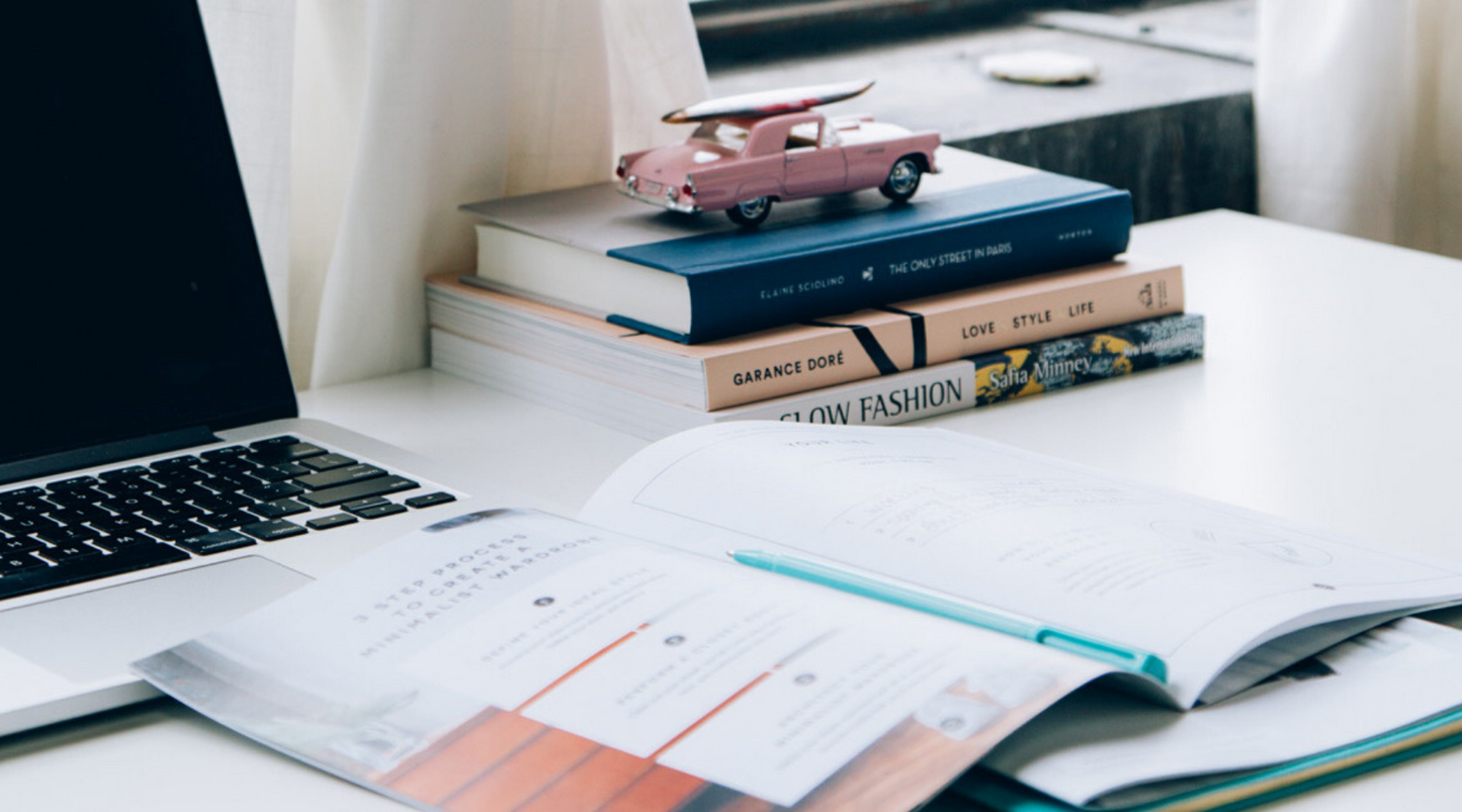 How to Actually Show Up on Instagram When You're a One-Person Brand